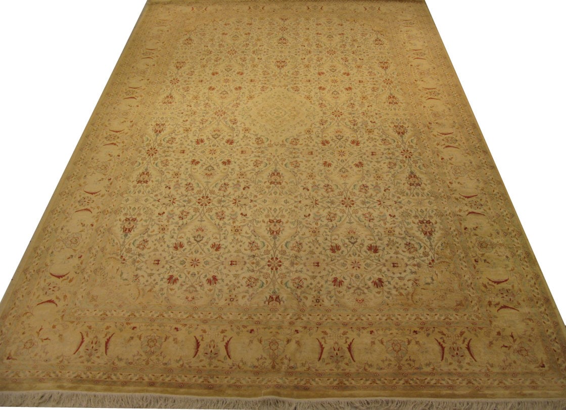 Tauris (Fine) Silk Carpet | 17'5" x 10'11" | Home Decor | Silk & Wool Area Rug
